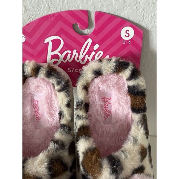 Barbie Leopard Print Pink Heart Plush Faux Fur Slippers Women’s Size Small 5-6 - Picture 6 of 16